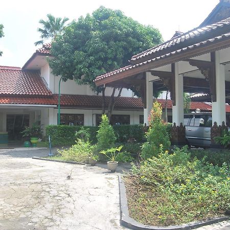 Sadinah Sahid Josodipuro Hotel Colomadu Eksteriør billede