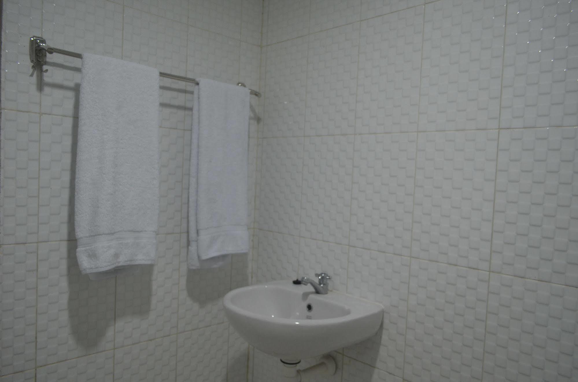 Sadinah Sahid Josodipuro Hotel Colomadu Eksteriør billede